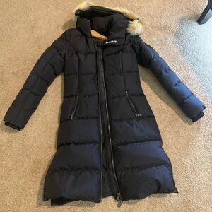 NWOT Pajar “jayde” winter coat in black size SMALL